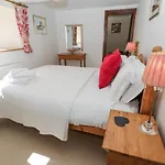 Сasa de vacaciones Dale View